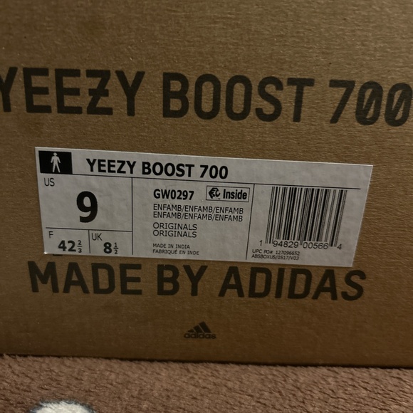 Yeezy boost 700 enflame amber